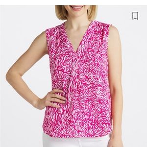Women’s Vince Camuto Sleeveless V Neck Rumple Blouse
